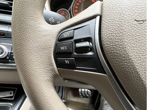 【お車探し】お客様のご要望に応じて、仕入れのプロがお客様と一緒にご希望のお車をお探しさせて頂くサービスをご提供しています。ご遠慮なくお申し出ください。