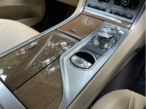 【安心】納車後のトラブルが発生しても、当社独自の保証サービスにご加入頂ければ修理ができるので、安心してお乗りいただくことができます。