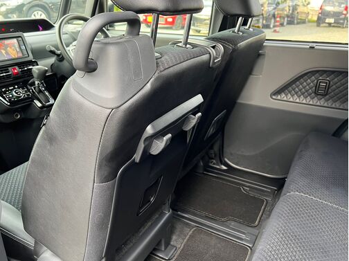 友達登録が終わりますと、ご案内のメッセージが流れます。メッセージに従いご返信をお願いします。