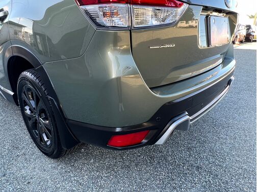 【お車探し】お客様のご要望に応じて、仕入れのプロがお客様と一緒にご希望のお車をお探しさせて頂くサービスをご提供しています。ご遠慮なくお申し出ください。