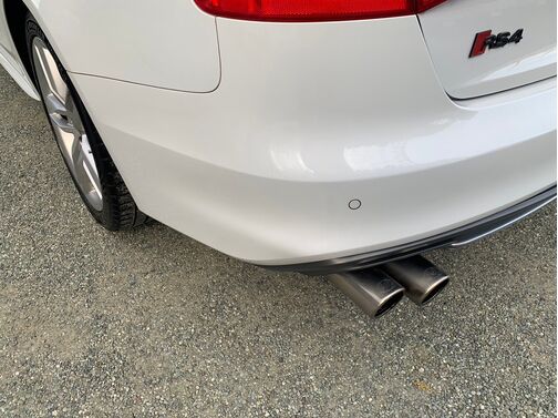 【お車探し】お客様のご要望に応じて、仕入れのプロがお客様と一緒にご希望のお車をお探しさせて頂くサービスをご提供しています。ご遠慮なくお申し出ください。
