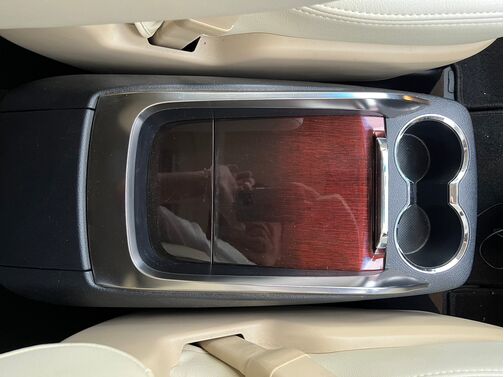 【廃車の無料引取り】当社は他社で購入された場合でも走行不能車や廃車の無料引き取り大歓迎です。「LINEでお問い合わせ」から車検証・車両の写真とご希望金額をお送りください