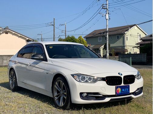 【車両状態】お車は内外装ともにとても綺麗です。機関関係も良好です。試乗もできます。ご来店の場合は前日までに必ずご連絡をお願いします。