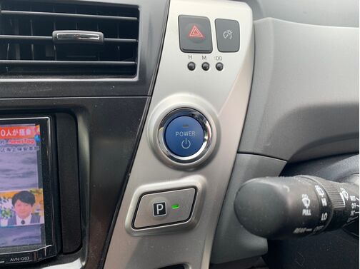 【友達追加の方法①】LINEで「@391tycna」を検索して友達追加できます。