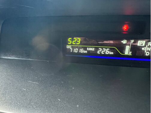 【点検整備】当社の点検整備は消耗品やオイル交換もしています。
点検箇所の写真やコンピューター診断の結果は全て写真を撮って保存してあります。ご安心ください。