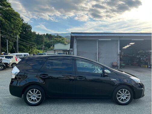 【お車探し】お客様のご要望に応じて、仕入れのプロがお客様と一緒にご希望のお車をお探しさせて頂くサービスをご提供しています。ご遠慮なくお申し出ください。