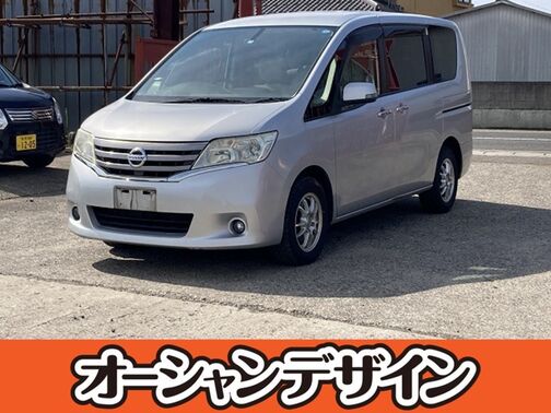 国産車 :: 日産 :: 【車検2年付】8824 セレナ 2.0 20G(シルバー) | 自社 