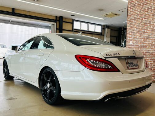 輸入車 :: メルセデス ベンツ :: 【ベンツCLSクラス CLS350】サンルーフ キーレスゴー | 自社ローン専門の中古車販売店カーマッチ