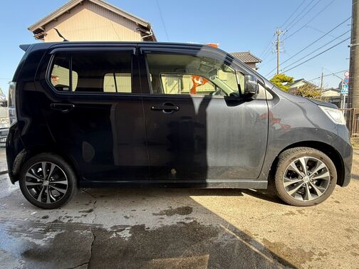 国産車 :: スズキ :: ワゴンR スティングレー【ターボ