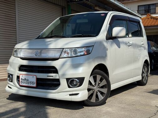 国産車 :: スズキ :: ワゴンR スティングレー【プッシュスタート