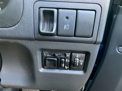 【全国へ納車可能】遠方の方でもご購入頂けるように陸送輸送を安価なお値段で承っています。【返品保証有り】ご遠方のお客様には一週間の返品保証付きです。