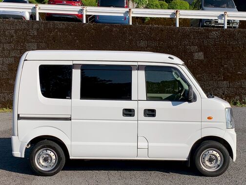 【廃車の無料引取り】当社は他社で購入された場合でも走行不能車や廃車の無料引き取り大歓迎です。「LINEでお問い合わせ」から車検証・車両の写真とご希望金額をお送りください
