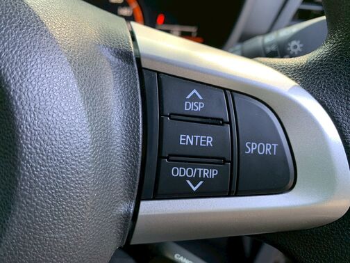 【廃車の無料引取り】当社は他社で購入された場合でも走行不能車や廃車の無料引き取り大歓迎です。「LINEでお問い合わせ」から車検証・車両の写真とご希望金額をお送りください