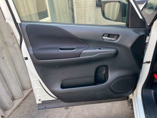 内外装美車。安くても一切手抜きは致しません。