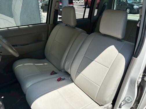 15年未満、15キロ以下のお車に関しましては1年間走行距離無制限保障をご選択いただけます。