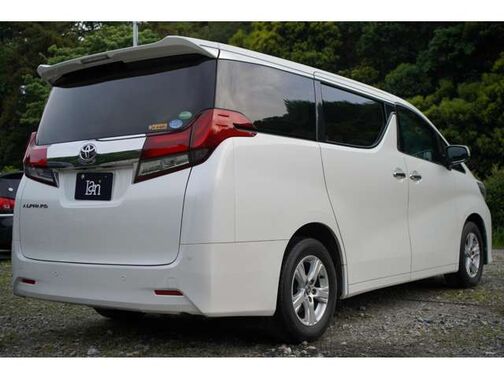 目立つ傷もなく綺麗な状態のお車です！