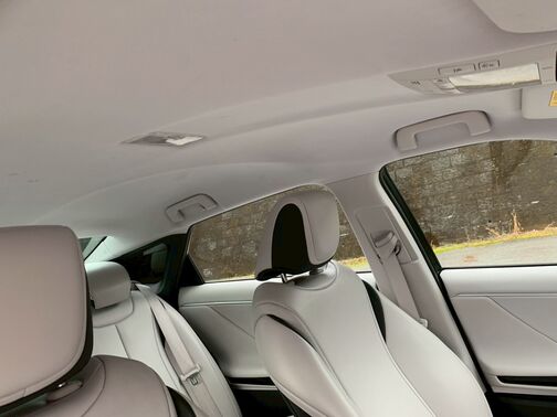 【廃車の無料引取り】当社は他社で購入された場合でも走行不能車や廃車の無料引き取り大歓迎です。「LINEでお問い合わせ」から車検証・車両の写真とご希望金額をお送りください