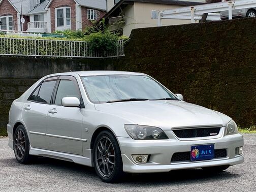 【車両状態】お車は内外装ともにとても綺麗です。機関関係も良好です。試乗もできます。ご来店の場合は前日までに必ずご連絡をお願いします。