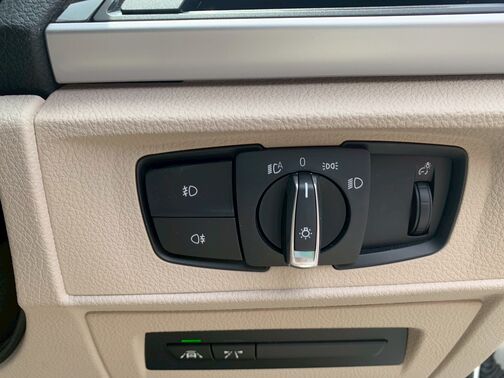 【応援】当店は、車が必要なのに様々な理由からオートローンの審査に通らず、購入できない方を応援しています。お気軽に仮審査をお申し込みください。