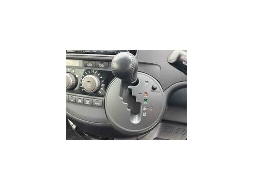 ご覧いただきありがとうございます♪気になったお車がありましたらお気軽にお電話をください♪