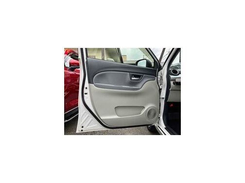 当店のお車をご覧いただきましてありがとうございます。お車についてのご質問やお見積りのご依頼、ご購入にあたってのご相談などお気軽にお問い合わせ下さい！