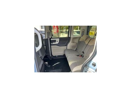ご来店の際はお手数ですが事前に００７８６０４８４５８４までお電話をお願いいたします