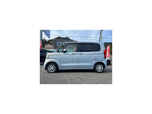 国家認定整備士の点検済み車両です。ここから始まるカーライフは当社にて！維持もオイル交換軽自動車１，２００円普通車１，８００円！その他ご提案も盛りだくさん！０５４－３９５－７５４０まで