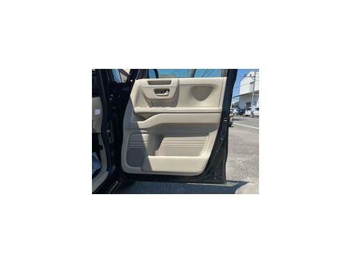 この度は当店のお車をご覧になっていただき、誠にありがとうございます。ぜひじっくりとご検討下さい。気軽にお問合せ・お見積りお待ちしております。