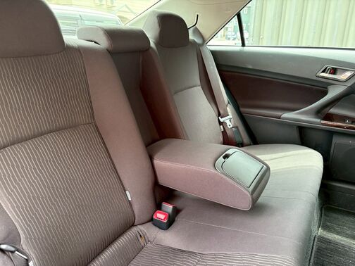 内外装美車。安くても一切手抜きはいたしません。