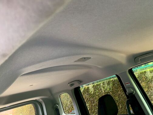 【安心】納車後のトラブルが発生しても、当社独自の保証サービスにご加入頂ければ修理ができるので、安心してお乗りいただくことができます。