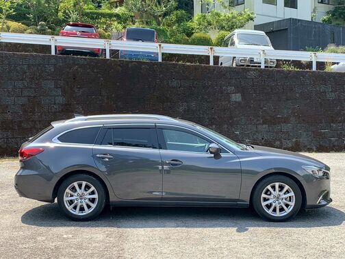 【廃車の無料引取り】当社は他社で購入された場合でも走行不能車や廃車の無料引き取り大歓迎です。「LINEでお問い合わせ」から車検証・車両の写真とご希望金額をお送りください
