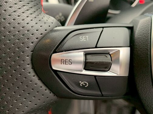 【廃車の無料引取り】当社は他社で購入された場合でも走行不能車や廃車の無料引き取り大歓迎です。「LINEでお問い合わせ」から車検証・車両の写真とご希望金額をお送りください