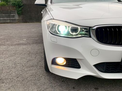 【お車探し】お客様のご要望に応じて、仕入れのプロがお客様と一緒にご希望のお車をお探しさせて頂くサービスをご提供しています。ご遠慮なくお申し出ください。