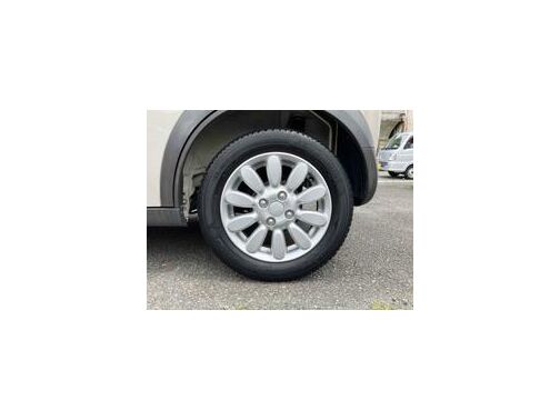 この度は当店のお車をご覧になっていただき、誠にありがとうございます。じっくり現車確認して頂けるよう、ご準備を致します