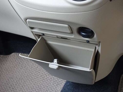 【収納多数】車内空間がきれいに保たれること間違いなしです