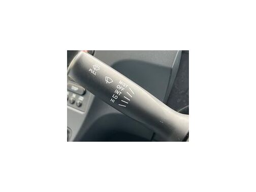 国家認定整備士の点検済み車両です。ここから始まるカーライフは当社にて！維持もオイル交換軽自動車１，２００円普通車１，８００円！その他ご提案も盛りだくさん！０５４－３９５－７５４０まで