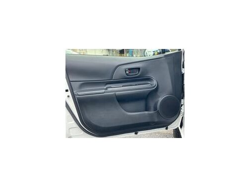 速く！お値打ち！安心！確実！なウルトラ車検。検査手数料全車種一律１３，０００円（税抜）。最短４５分！金額に不安な方は無料の事前見積もりからどうぞ！詳しごくは車検専用ダイヤル０５４－２７７－９９９８まで