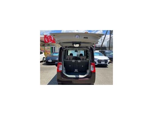 当店のお車をご覧いただきましてありがとうございます。お車についてのご質問やお見積りのご依頼、ご購入にあたってのご相談などお気軽にお問い合わせ下さい！
