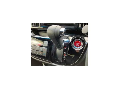 すぐにご来店頂けない場合や遠方にお住まいの方、車両状態の詳細が知りたい方はお気軽にご連絡下さい♪