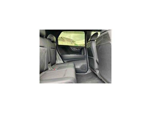 当店のお車をご覧いただきましてありがとうございます。お車についてのご質問やお見積りのご依頼、ご購入にあたってのご相談などお気軽にお問い合わせ下さい！