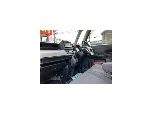 すぐにご来店頂けない場合や遠方にお住まいの方、車両状態の詳細が知りたい方はお気軽にご連絡下さい♪