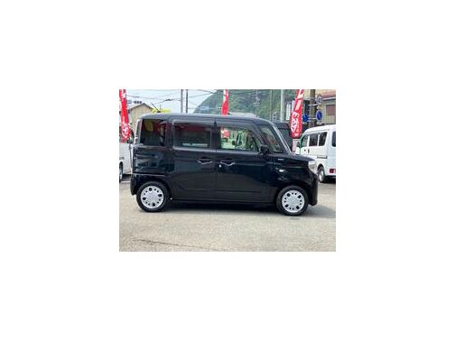 この度は当店のお車をご覧になっていただき、誠にありがとうございます。ぜひじっくりとご検討下さい。気軽にお問合せ・お見積りお待ちしております。
