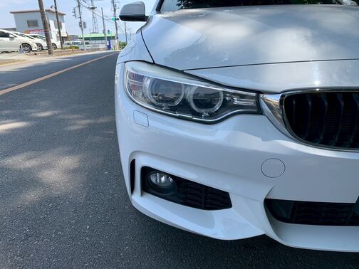 【友達追加の方法②】車両画像の2枚目のQRコードをLINEで読み込んで友達追加できます。