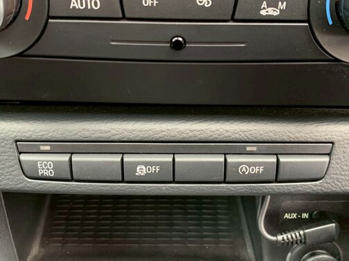 【廃車の無料引取り】当社は他社で購入された場合でも走行不能車や廃車の無料引き取り大歓迎です。「LINEでお問い合わせ」から車検証・車両の写真とご希望金額をお送りください