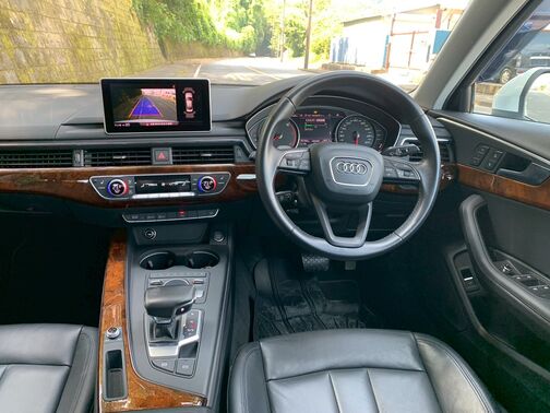 【安心】納車後のトラブルが発生しても、当社独自の保証サービスにご加入頂ければ修理ができるので、安心してお乗りいただくことができます。