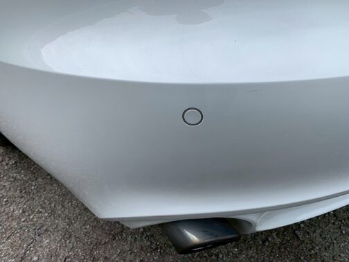 【廃車の無料引取り】当社は他社で購入された場合でも走行不能車や廃車の無料引き取り大歓迎です。「LINEでお問い合わせ」から車検証・車両の写真とご希望金額をお送りください