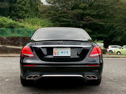 【全国へ納車可能】遠方の方でもご購入頂けるように陸送輸送を安価なお値段で承っています。【返品保証有り】ご遠方のお客様には一週間の返品保証付きです。