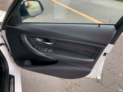 【友達追加の方法③】https://lin.ee/qaiZt2Uを読み込んで友達追加できます。