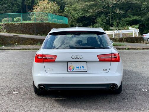 【全国へ納車可能】遠方の方でもご購入頂けるように陸送輸送を安価なお値段で承っています。【返品保証有り】ご遠方のお客様には一週間の返品保証付きです。