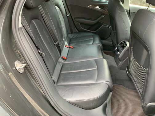 【点検整備】当社の点検整備は消耗品やオイル交換もしています。
点検箇所の写真やコンピューター診断の結果は全て写真を撮って保存してあります。ご安心ください。